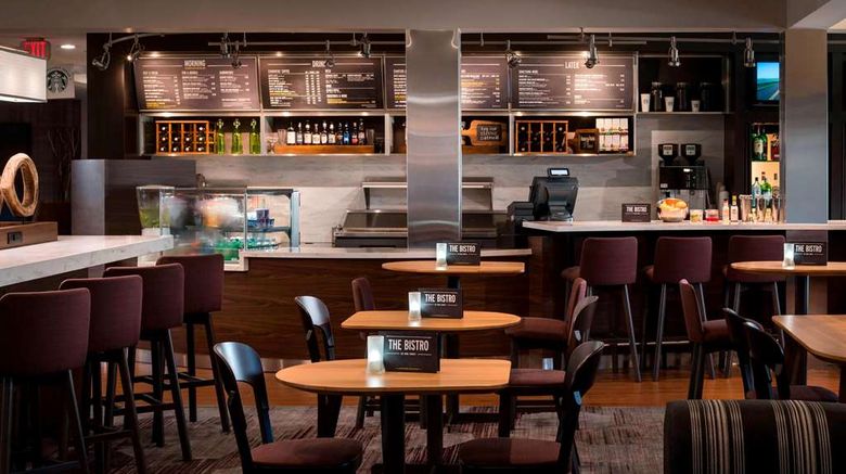 <b>Sonesta Select Los Angeles Torrance Restaurant</b>. Images powered by <a href="https://iceportal.shijigroup.com/" title="IcePortal" target="_blank">IcePortal</a>.