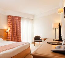 Hotel Real Palacio Room
