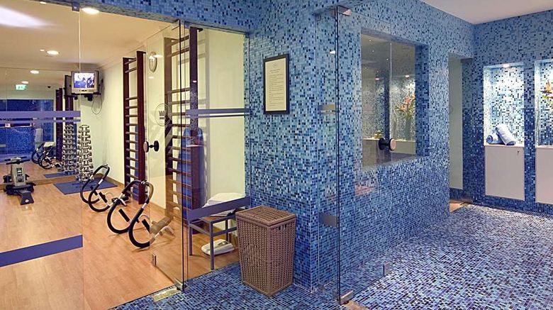 <b>Hotel Real Palacio Spa</b>. Images powered by <a href="https://iceportal.shijigroup.com/" title="IcePortal" target="_blank">IcePortal</a>.
