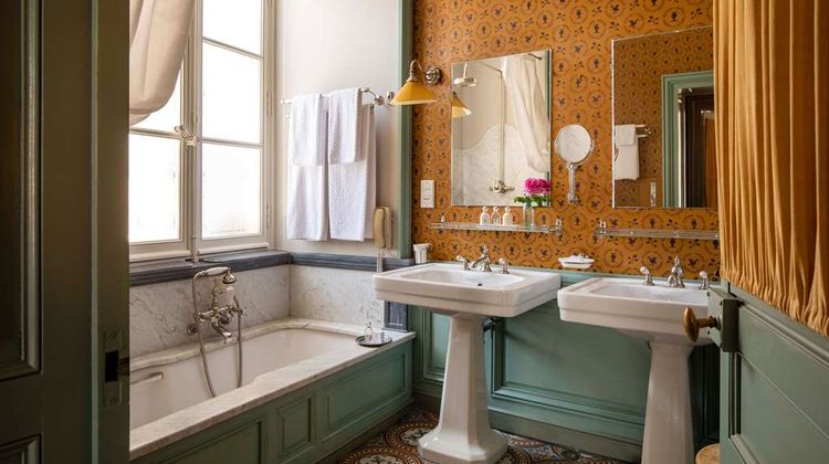 La Mirande Room