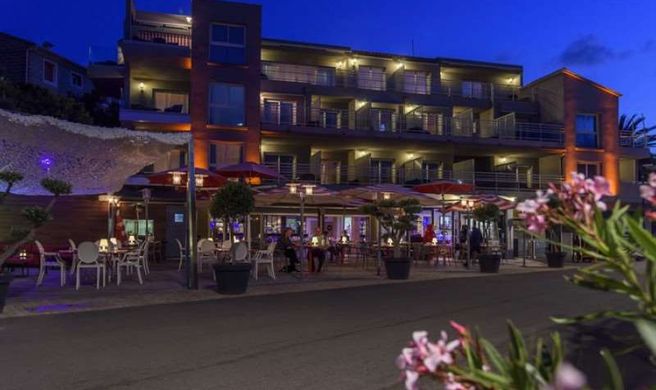 Hotel Le Golfe Piscine & Spa Casanera Exterior