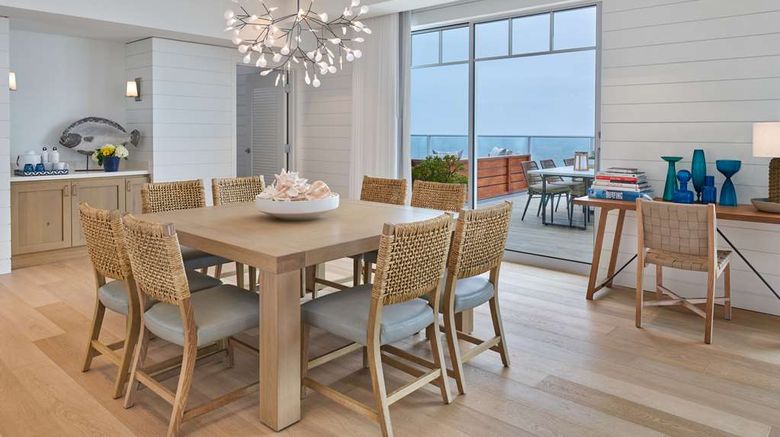 <b>The Seabird Resort Suite</b>. Images powered by <a href="https://iceportal.shijigroup.com/" title="IcePortal" target="_blank">IcePortal</a>.