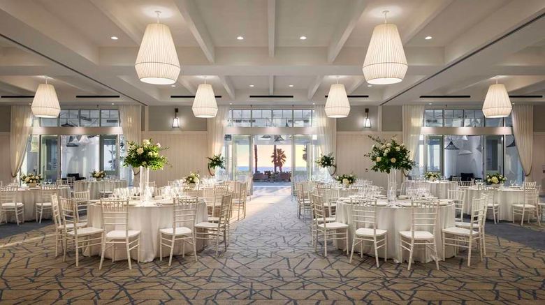 <b>The Seabird Resort Lobby</b>. Images powered by <a href="https://iceportal.shijigroup.com/" title="IcePortal" target="_blank">IcePortal</a>.