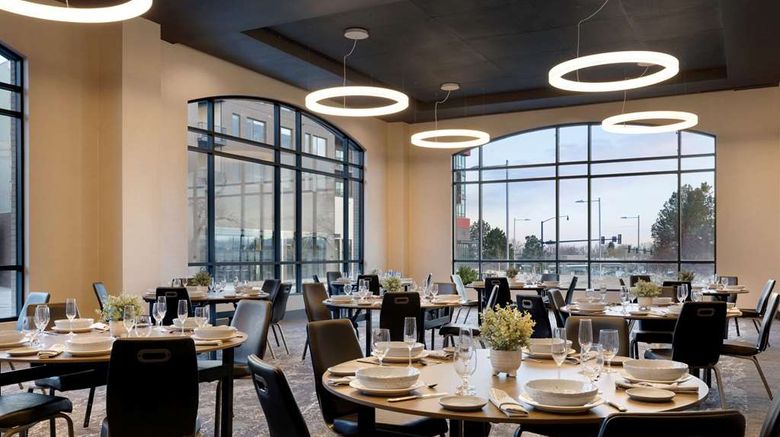 <b>Origin Westminster, a Wyndham Hotel Ballroom</b>. Images powered by <a href="https://iceportal.shijigroup.com/" title="IcePortal" target="_blank">IcePortal</a>.