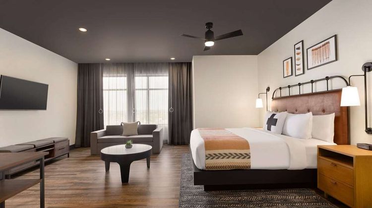 Origin Westminster, a Wyndham Hotel Room