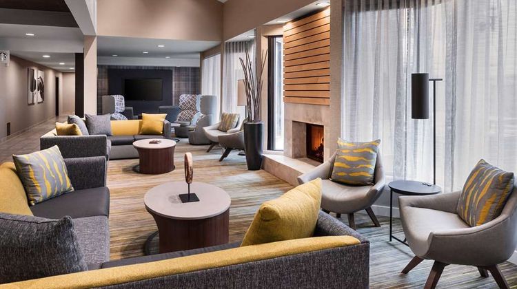Sonesta Select Newport Middletown Lobby