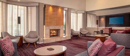 Sonesta Select Newark Christiana Mall Lobby