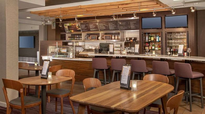 <b>Sonesta Select Newark Christiana Mall Restaurant</b>. Images powered by <a href="https://iceportal.shijigroup.com/" title="IcePortal" target="_blank">IcePortal</a>.