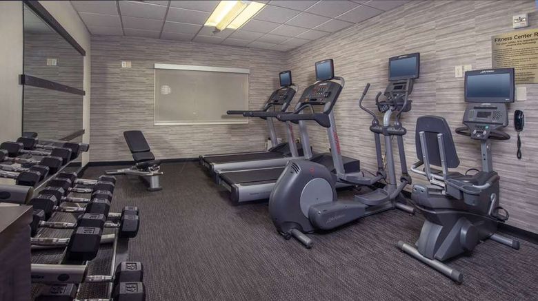 <b>Sonesta Select Newark Christiana Mall Health</b>. Images powered by <a href="https://iceportal.shijigroup.com/" title="IcePortal" target="_blank">IcePortal</a>.