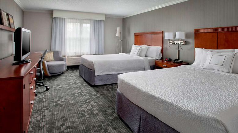 <b>Sonesta Select Tinton Falls Eatontown Room</b>. Images powered by <a href="https://iceportal.shijigroup.com/" title="IcePortal" target="_blank">IcePortal</a>.
