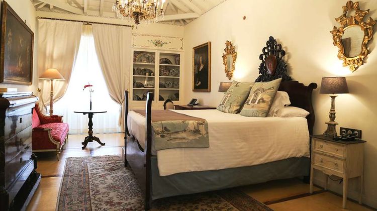 Hacienda De Abajo Other