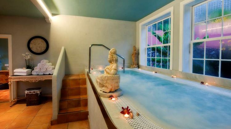 Hacienda De Abajo Spa
