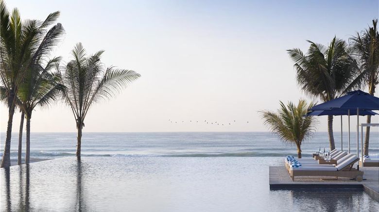 <b>Al Baleed Resort Salalah by Anantara Pool</b>. Images powered by <a href="https://iceportal.shijigroup.com/" title="IcePortal" target="_blank">IcePortal</a>.