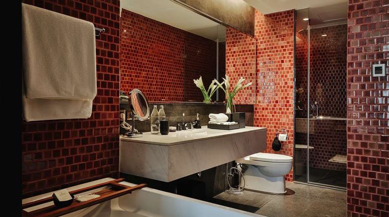 <b>Anantara Chiang Mai Serviced Suites Room</b>. Images powered by <a href="https://iceportal.shijigroup.com/" title="IcePortal" target="_blank">IcePortal</a>.