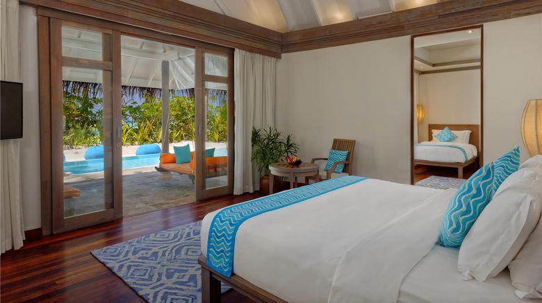 <b>Anantara Dhigu Maldives Resort Room</b>. Images powered by <a href="https://iceportal.shijigroup.com/" title="IcePortal" target="_blank">IcePortal</a>.