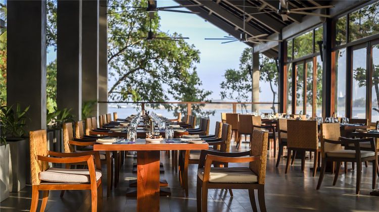 Anantara Kalutara Resort Restaurant