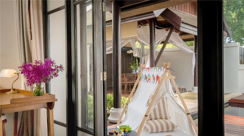 <b>Anantara Lawana Koh Samui Resort Room</b>. Images powered by <a href="https://iceportal.shijigroup.com/" title="IcePortal" target="_blank">IcePortal</a>.