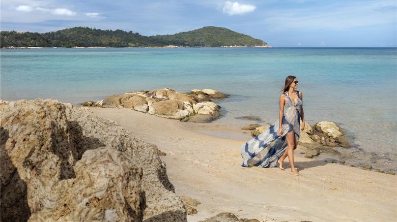 <b>Anantara Lawana Koh Samui Resort Beach</b>. Images powered by <a href="https://iceportal.shijigroup.com/" title="IcePortal" target="_blank">IcePortal</a>.