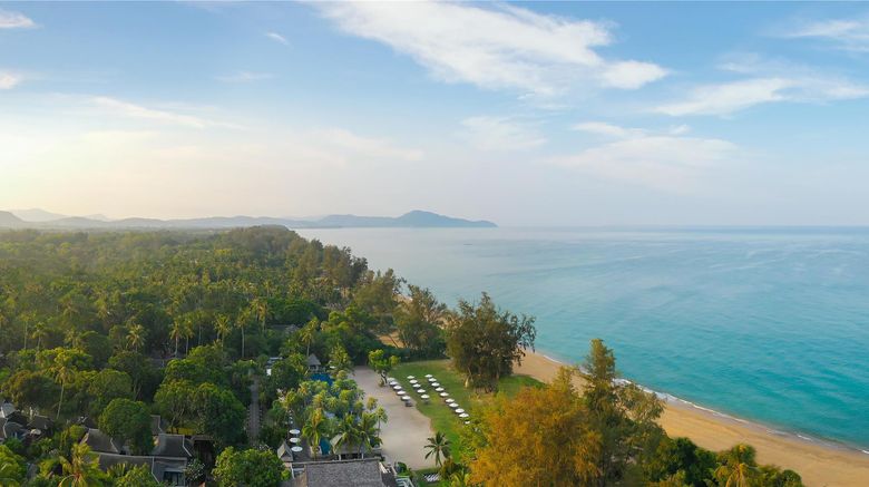 <b>Anantara Mai Khao Phuket Villas Beach</b>. Images powered by <a href="https://iceportal.shijigroup.com/" title="IcePortal" target="_blank">IcePortal</a>.