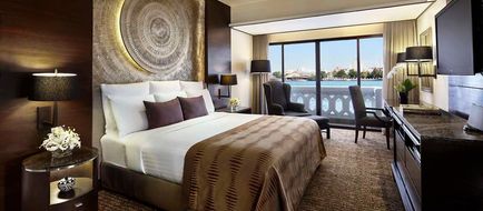 Anantara Riverside Bangkok Resort Room