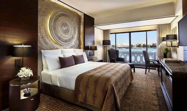Anantara Riverside Bangkok Resort Room