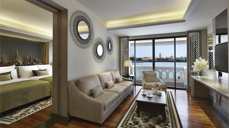 Anantara Riverside Bangkok Resort Room