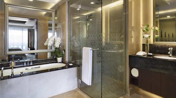 Anantara Riverside Bangkok Resort Room