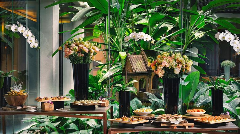 <b>Anantara Siam Bangkok Hotel Meeting</b>. Images powered by <a href=https://www.travelagewest.com/Hotels/Bangkok/