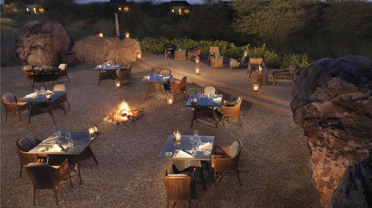 Anantara Al Sahel Villa Resort Restaurant
