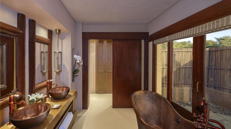 Anantara Al Sahel Villa Resort Room