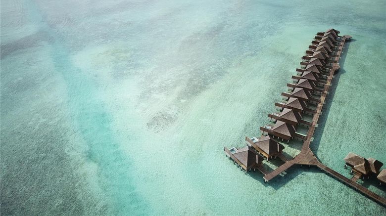 <b>Anantara Veli Maldives Resort Room</b>. Images powered by <a href="https://iceportal.shijigroup.com/" title="IcePortal" target="_blank">IcePortal</a>.