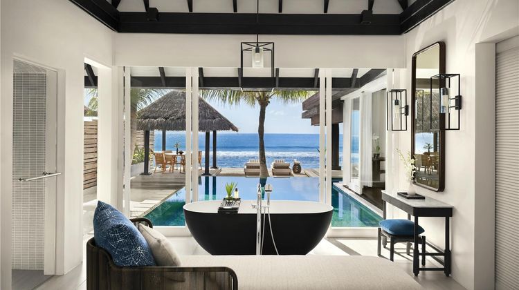 Anantara Veli Maldives Resort Room