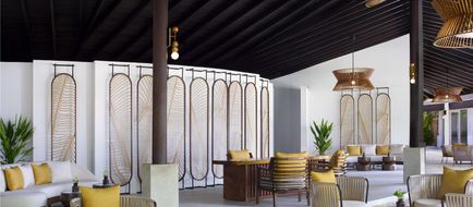 Anantara Veli Maldives Resort Lobby