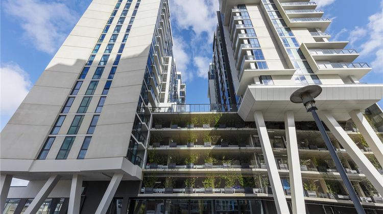 Avani Adelaide Residences Exterior