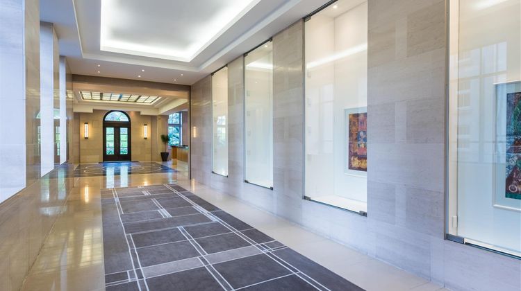 Avani Auckland Metropolis Residences Lobby