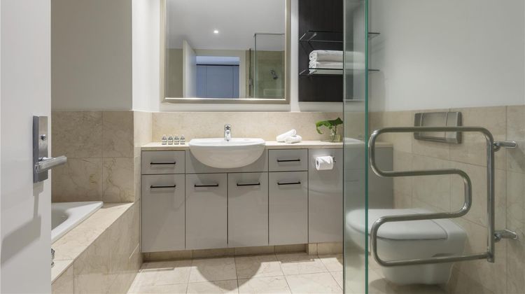 Avani Auckland Metropolis Residences Room