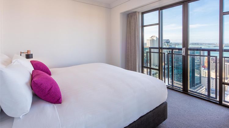 Avani Auckland Metropolis Residences Room