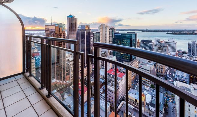 Avani Auckland Metropolis Residences Exterior