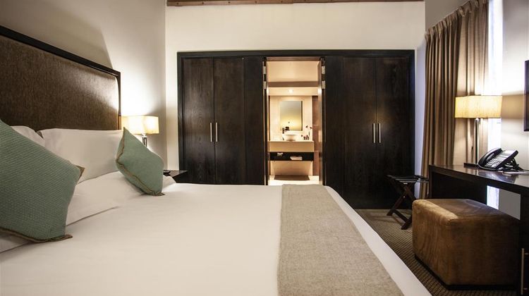 Avani Lesotho Hotel & Casino Suite