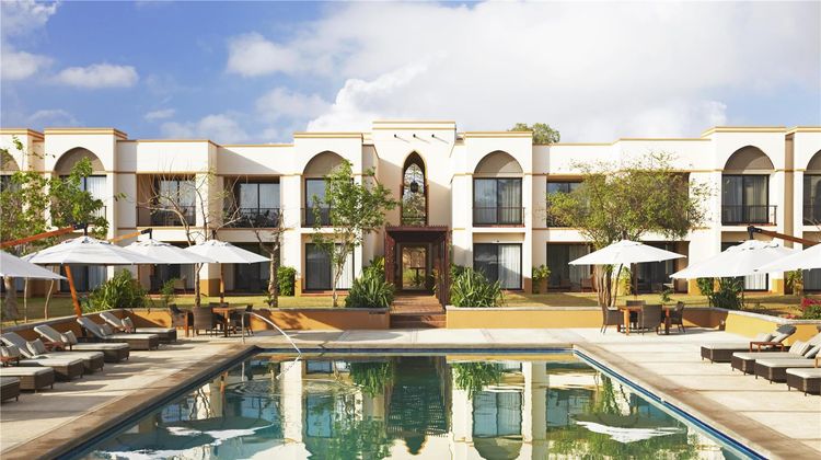 Avani Pemba Beach Hotel & Spa Exterior