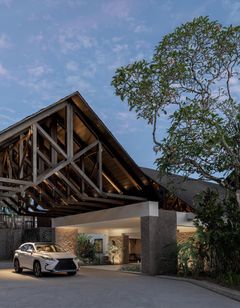 Avani Plus Barbarons Seychelles Resort