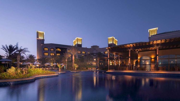 Desert Islands Resort & Spa by Anantara Pool