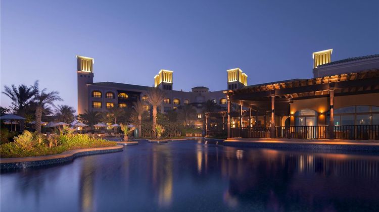 Desert Islands Resort & Spa by Anantara Pool