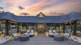 <b>Naladhu Private Island Maldives Restaurant</b>. Images powered by <a href="https://iceportal.shijigroup.com/" title="IcePortal" target="_blank">IcePortal</a>.