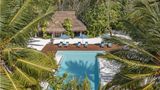 <b>Naladhu Private Island Maldives Pool</b>. Images powered by <a href="https://iceportal.shijigroup.com/" title="IcePortal" target="_blank">IcePortal</a>.