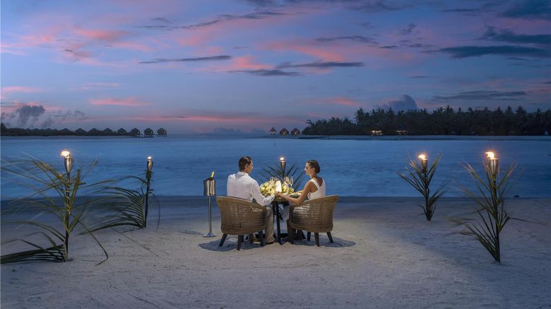 <b>Naladhu Private Island Maldives Restaurant</b>. Images powered by <a href="https://iceportal.shijigroup.com/" title="IcePortal" target="_blank">IcePortal</a>.