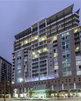 Oaks Embassy Suites