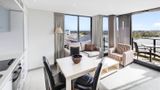 Oaks Horizons Suites Room