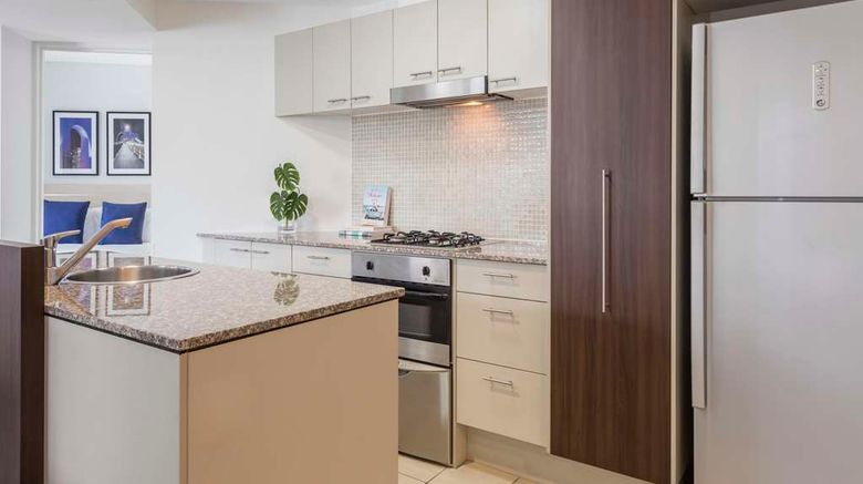 <b>Oaks Brisbane Aurora Suites Room</b>. Images powered by <a href="https://iceportal.shijigroup.com/" title="IcePortal" target="_blank">IcePortal</a>.