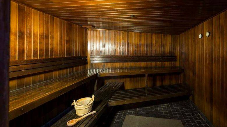 <b>Oaks Brisbane Aurora Suites Spa</b>. Images powered by <a href="https://iceportal.shijigroup.com/" title="IcePortal" target="_blank">IcePortal</a>.